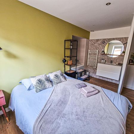 Jacuzzi Terrasse 86 - Terrasse & Climatisation - 4 Personnes - Bnb 에페르네이 외부 사진