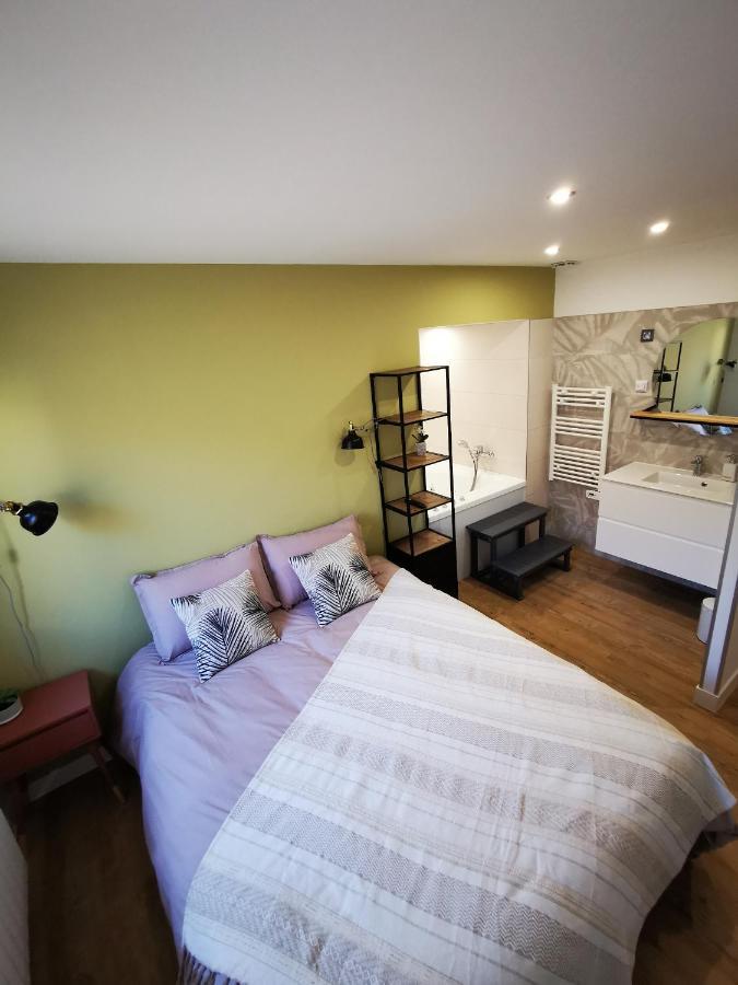 Jacuzzi Terrasse 86 - Terrasse & Climatisation - 4 Personnes - Bnb 에페르네이 외부 사진