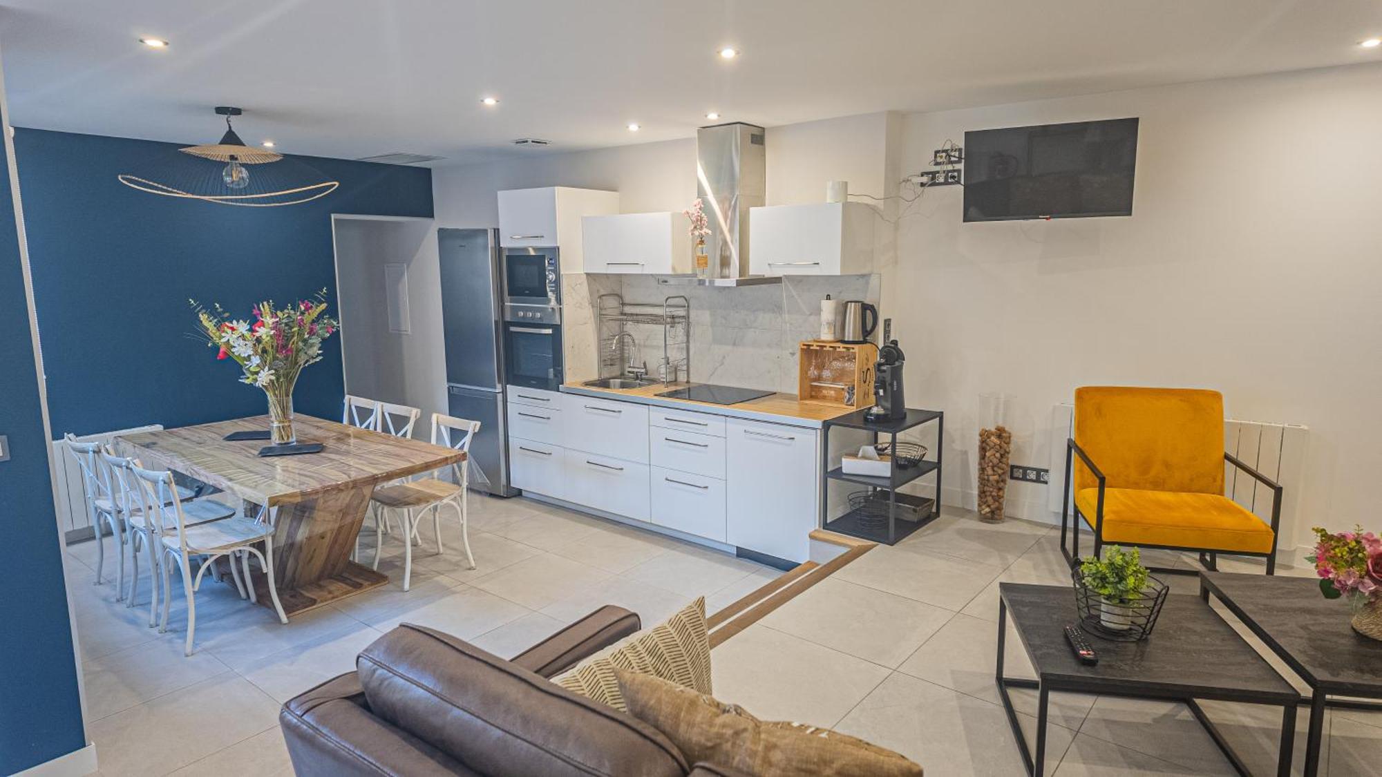 Jacuzzi Terrasse 86 - Terrasse & Climatisation - 4 Personnes - Bnb 에페르네이 외부 사진